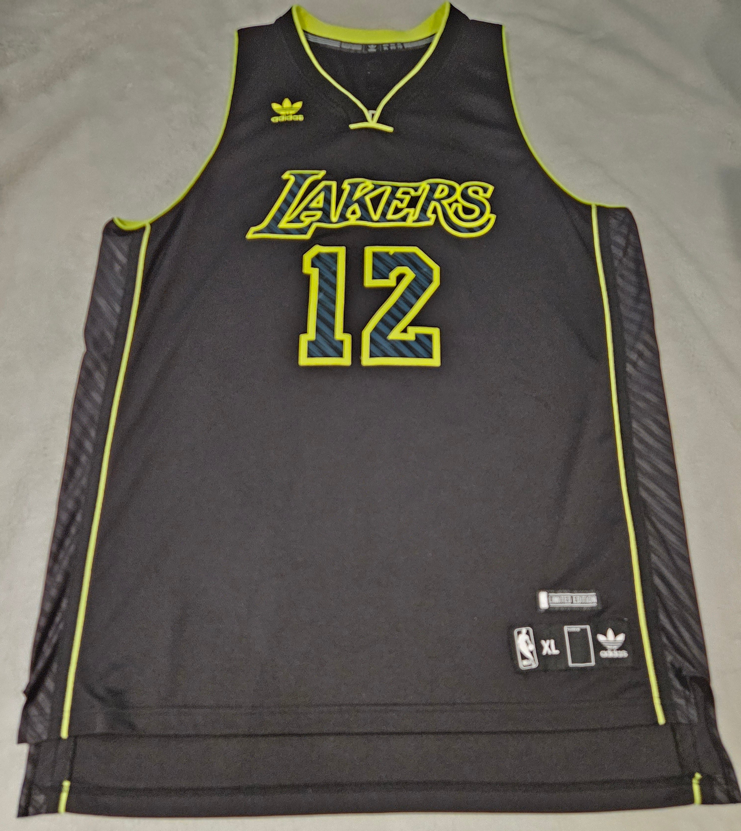 'Autographed' Adidas NBA🏀'LA Lakers''Dwight Howard' 'Limited Edition'-M Size XL